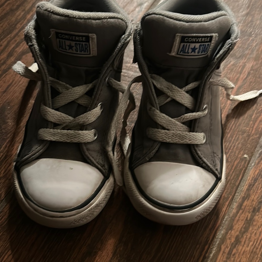 Converse all star size 10